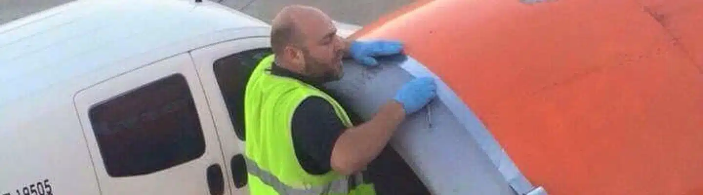 [Case Study] Contingency Management in the Age of the Connected Traveller — EasyJet and the Engine Repaired with Duct Tape